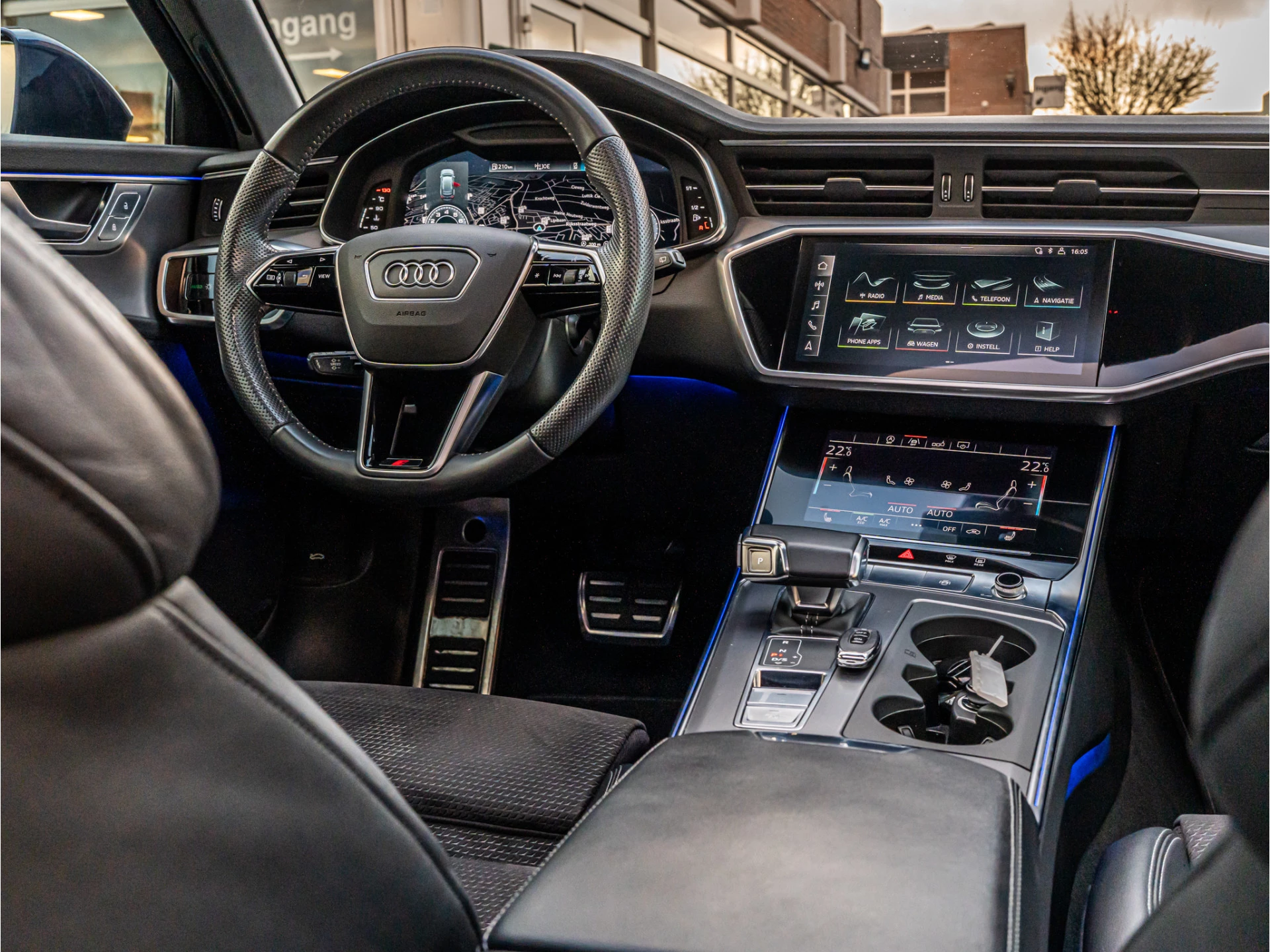 Hoofdafbeelding Audi A6