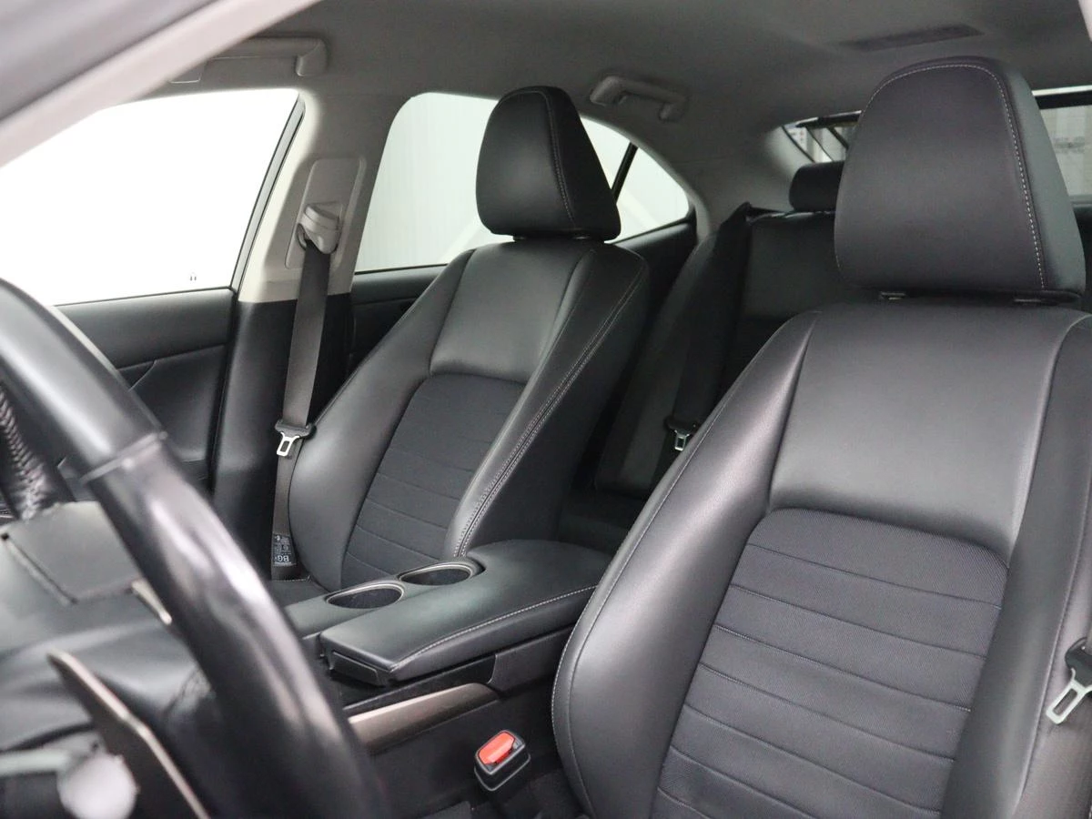 Hoofdafbeelding Lexus IS