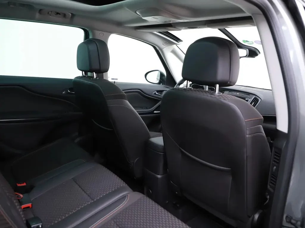 Hoofdafbeelding Opel Zafira