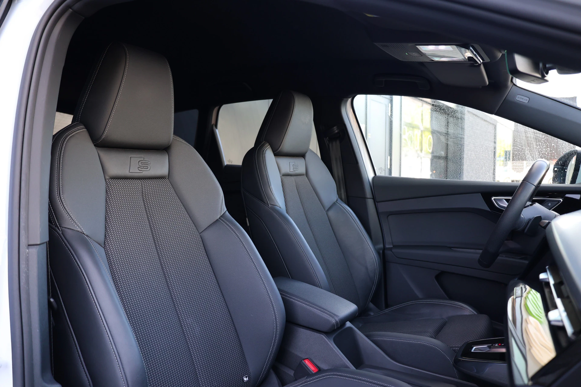 Hoofdafbeelding Audi Q4 e-tron