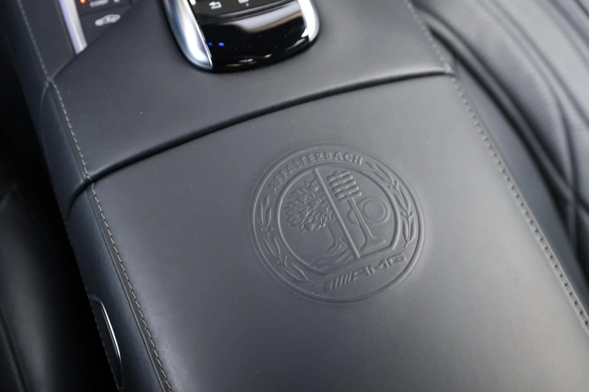 Hoofdafbeelding Mercedes-Benz S-Klasse
