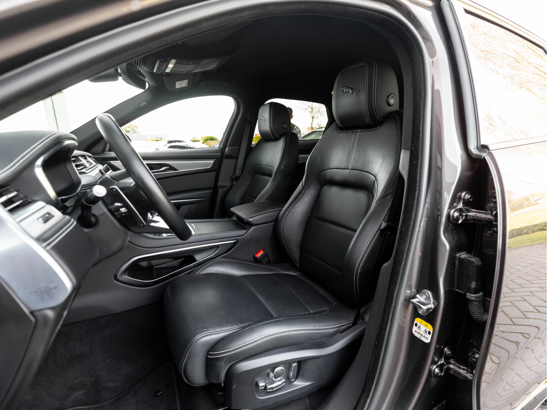 Hoofdafbeelding Jaguar F-PACE