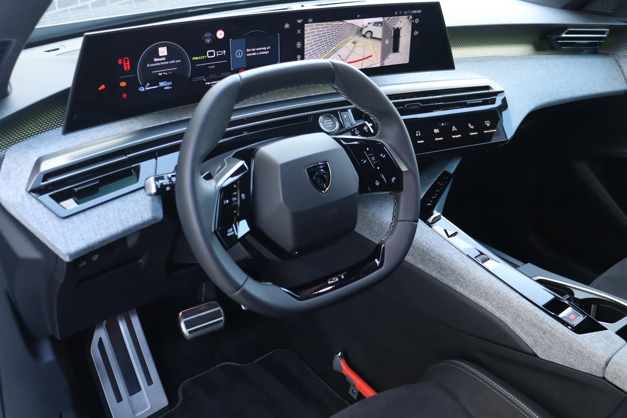 Hoofdafbeelding Peugeot e-5008