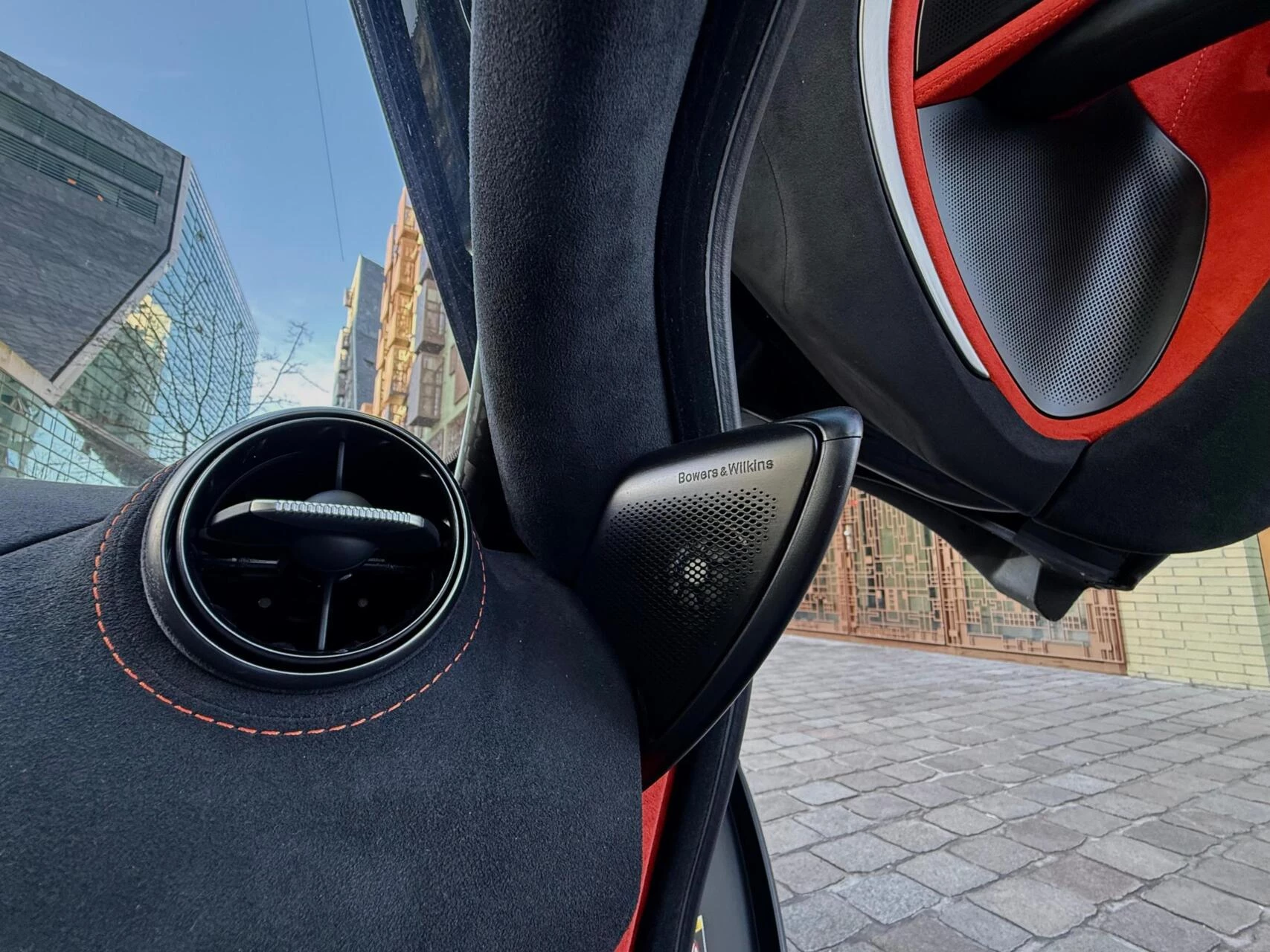 Hoofdafbeelding McLaren 750S