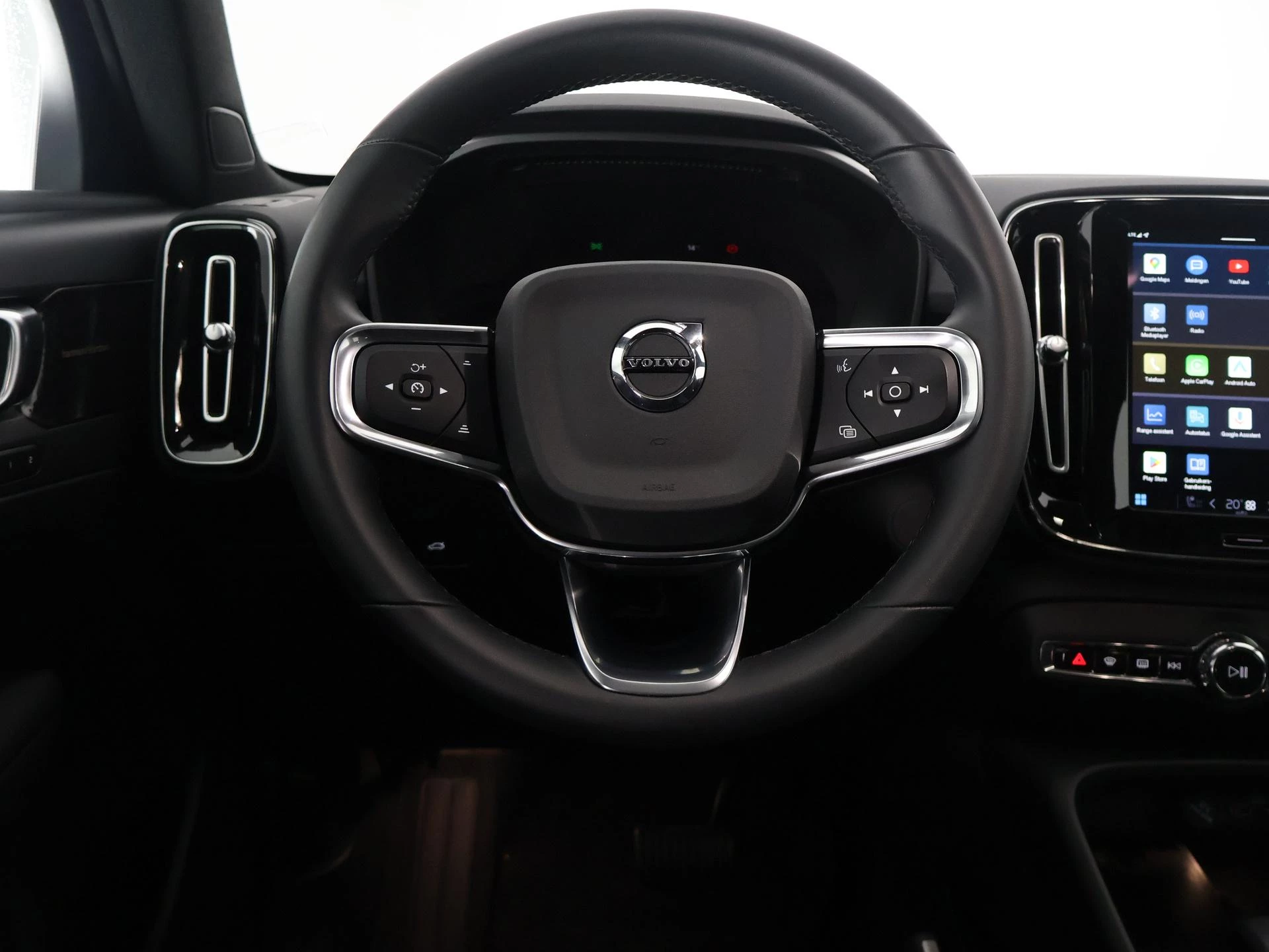 Hoofdafbeelding Volvo C40