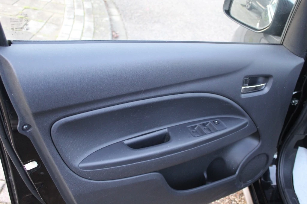 Hoofdafbeelding Mitsubishi Space Star