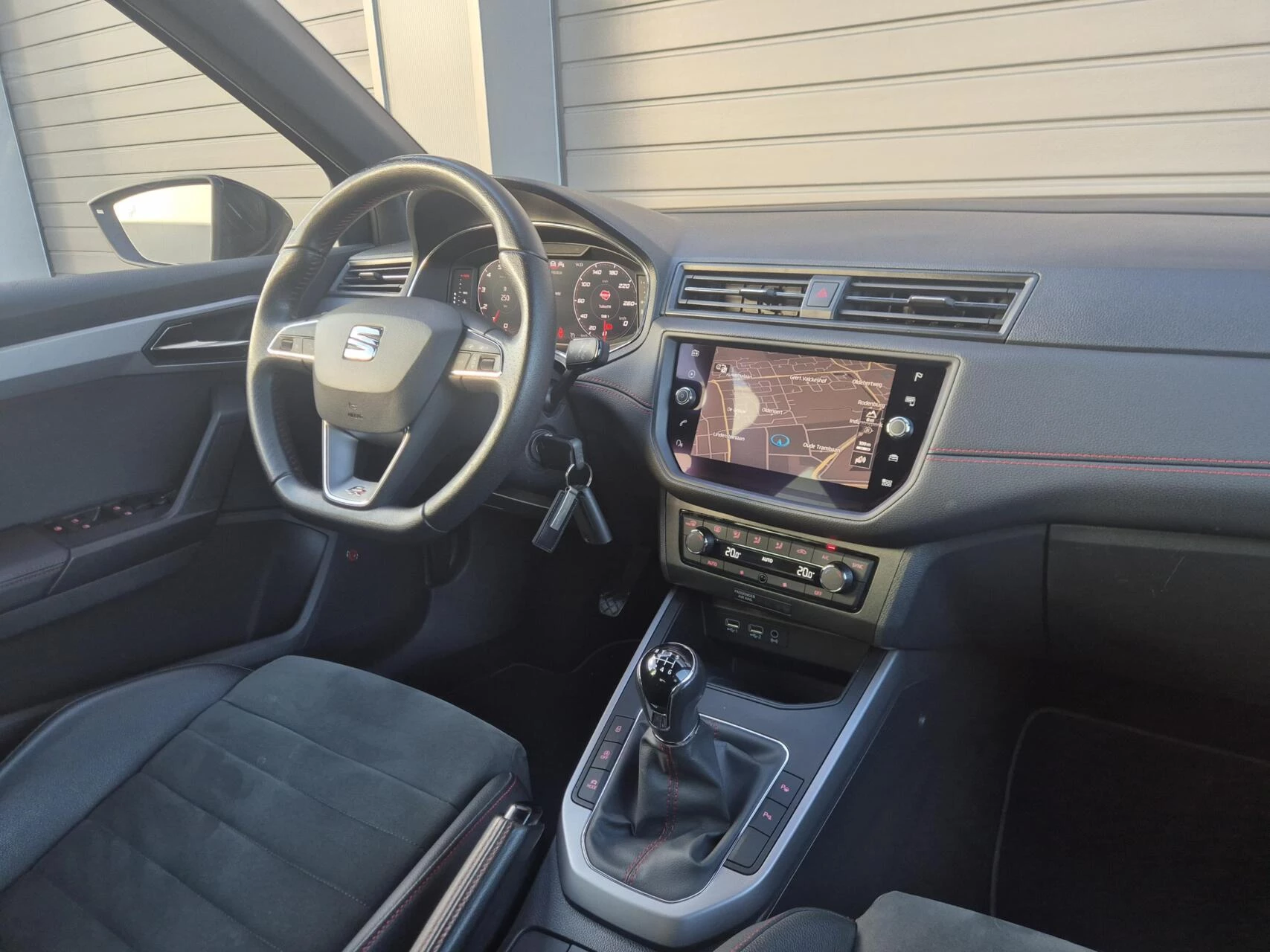 Hoofdafbeelding SEAT Arona