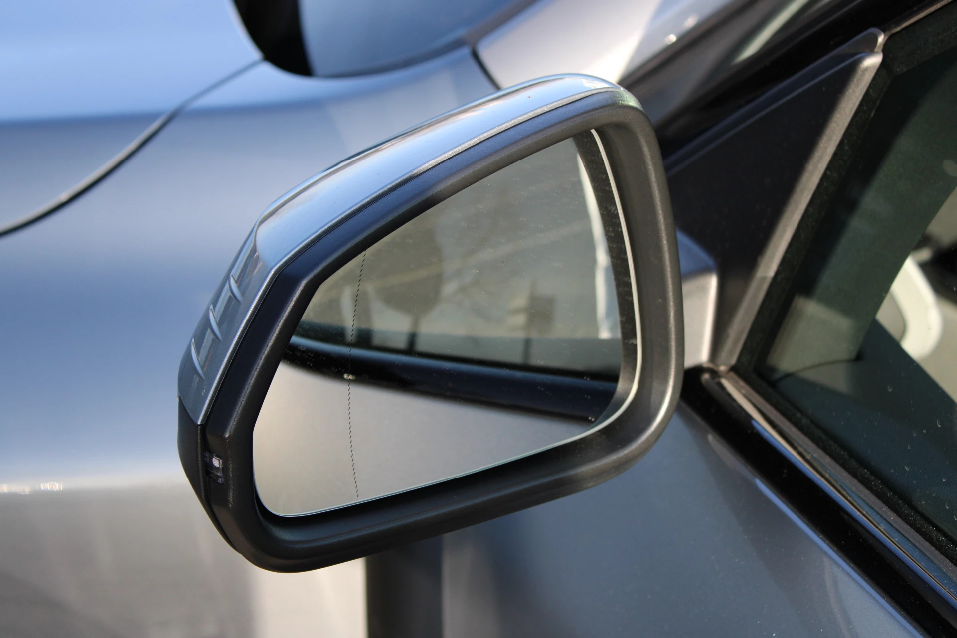 Hoofdafbeelding BMW iX2