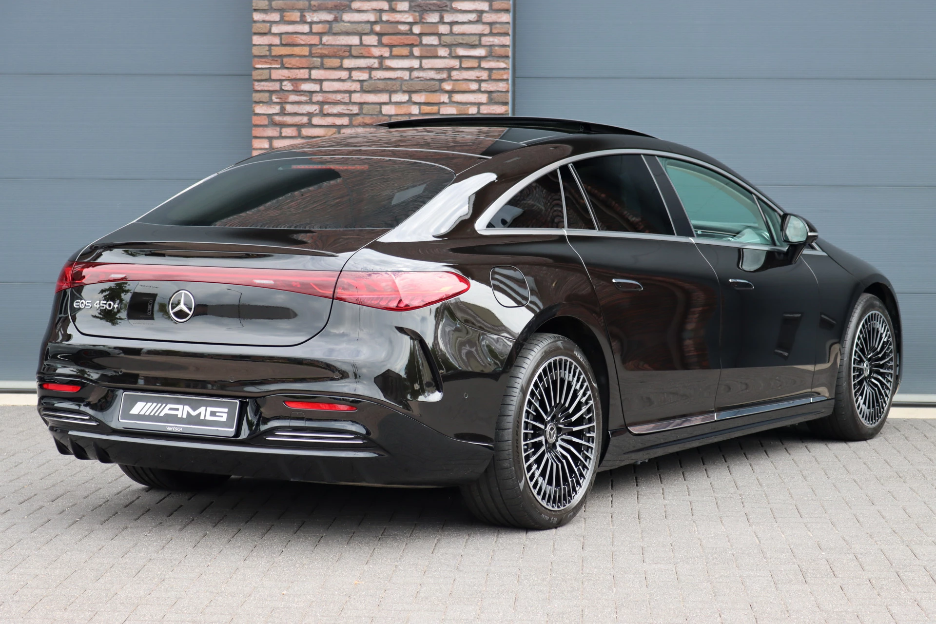Hoofdafbeelding Mercedes-Benz EQS
