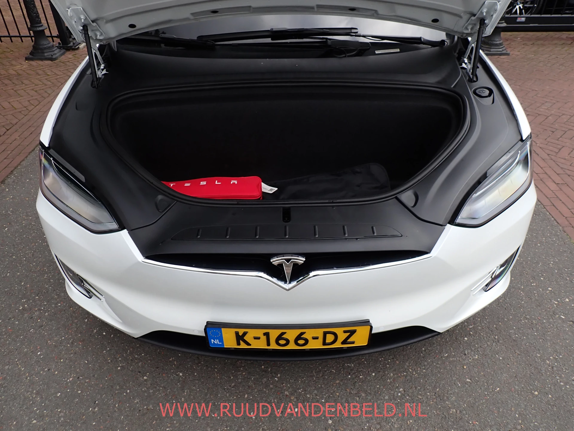 Hoofdafbeelding Tesla Model X