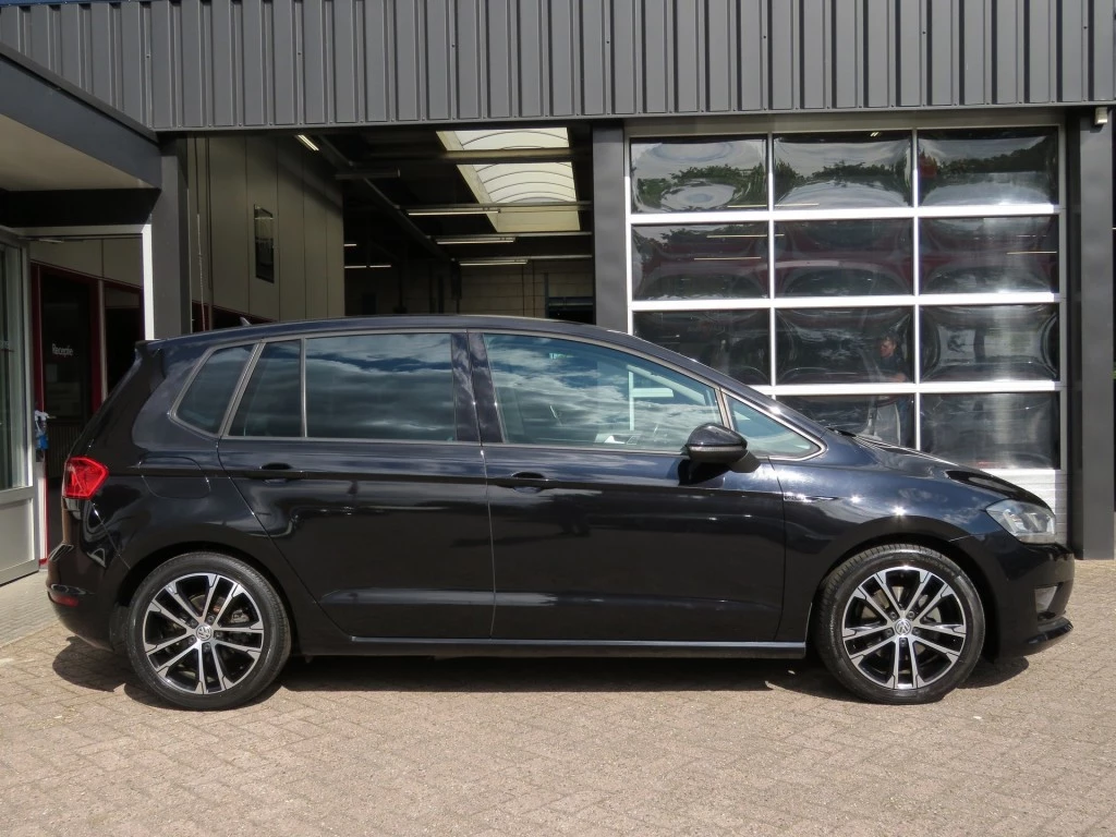 Hoofdafbeelding Volkswagen Golf Sportsvan
