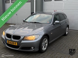 BMW 3-serie Touring 318d Corporate Lease Luxury Line