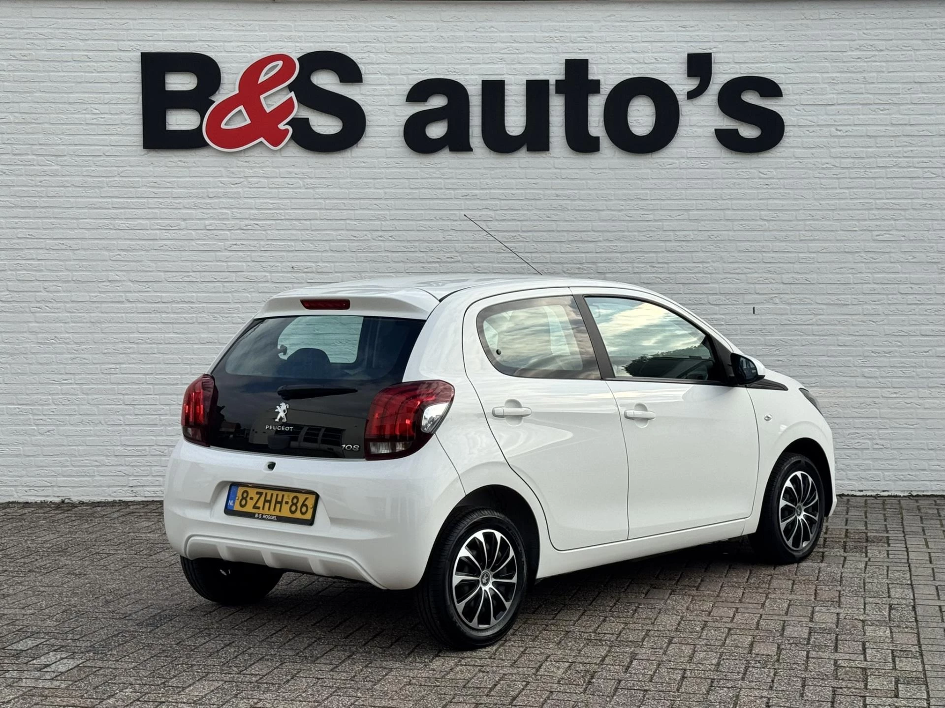 Hoofdafbeelding Peugeot 108