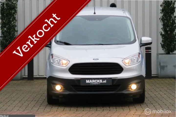 Hoofdafbeelding Ford Transit Courier