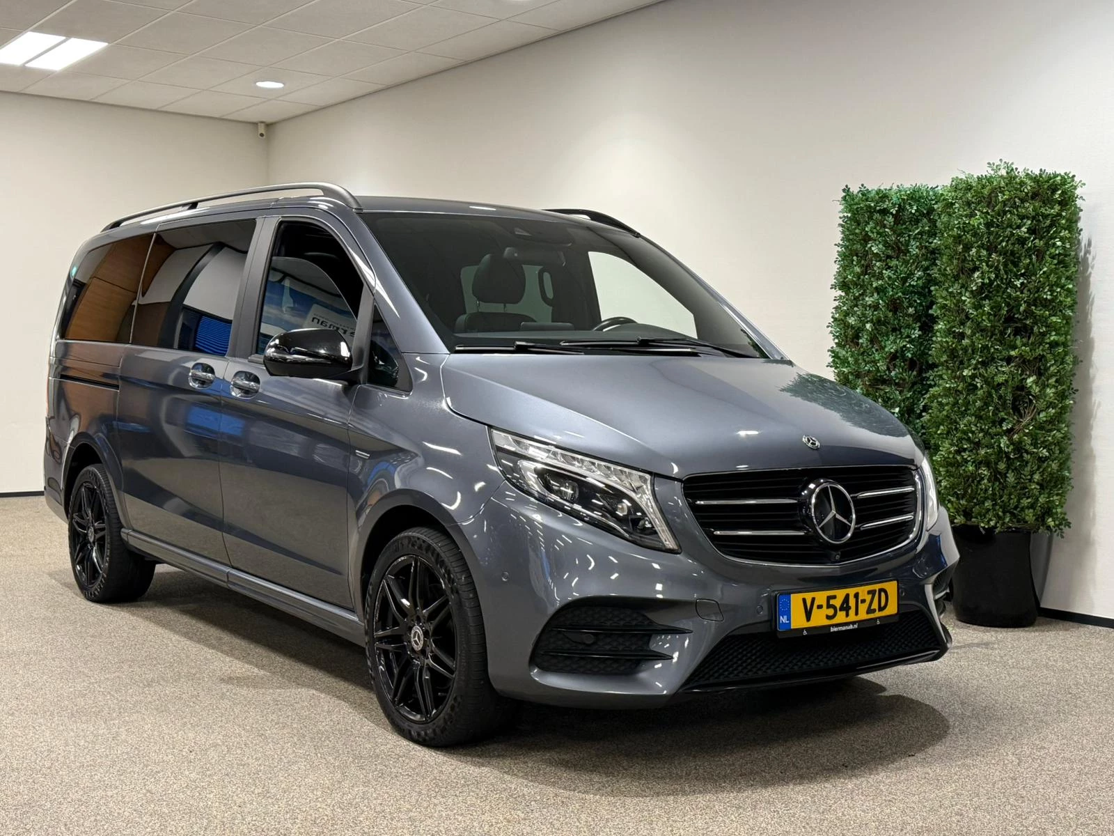 Hoofdafbeelding Mercedes-Benz V-Klasse