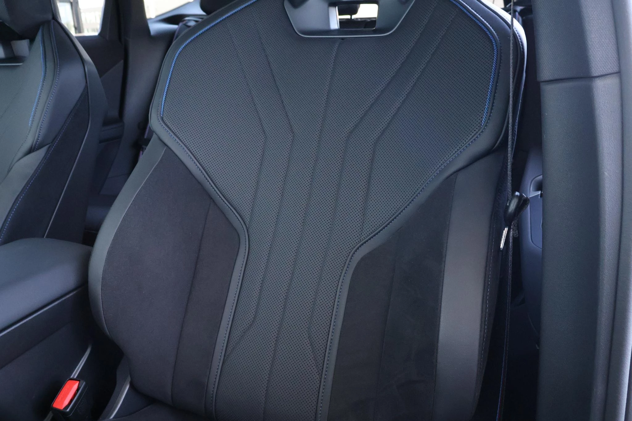 Hoofdafbeelding BMW iX3