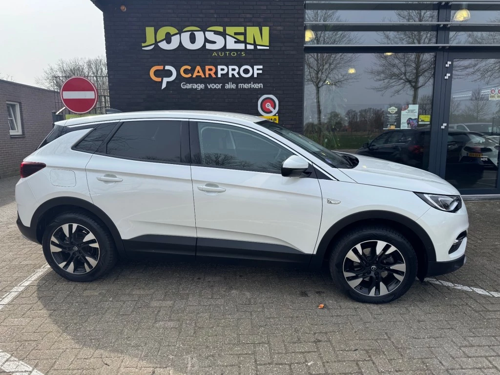 Hoofdafbeelding Opel Grandland X