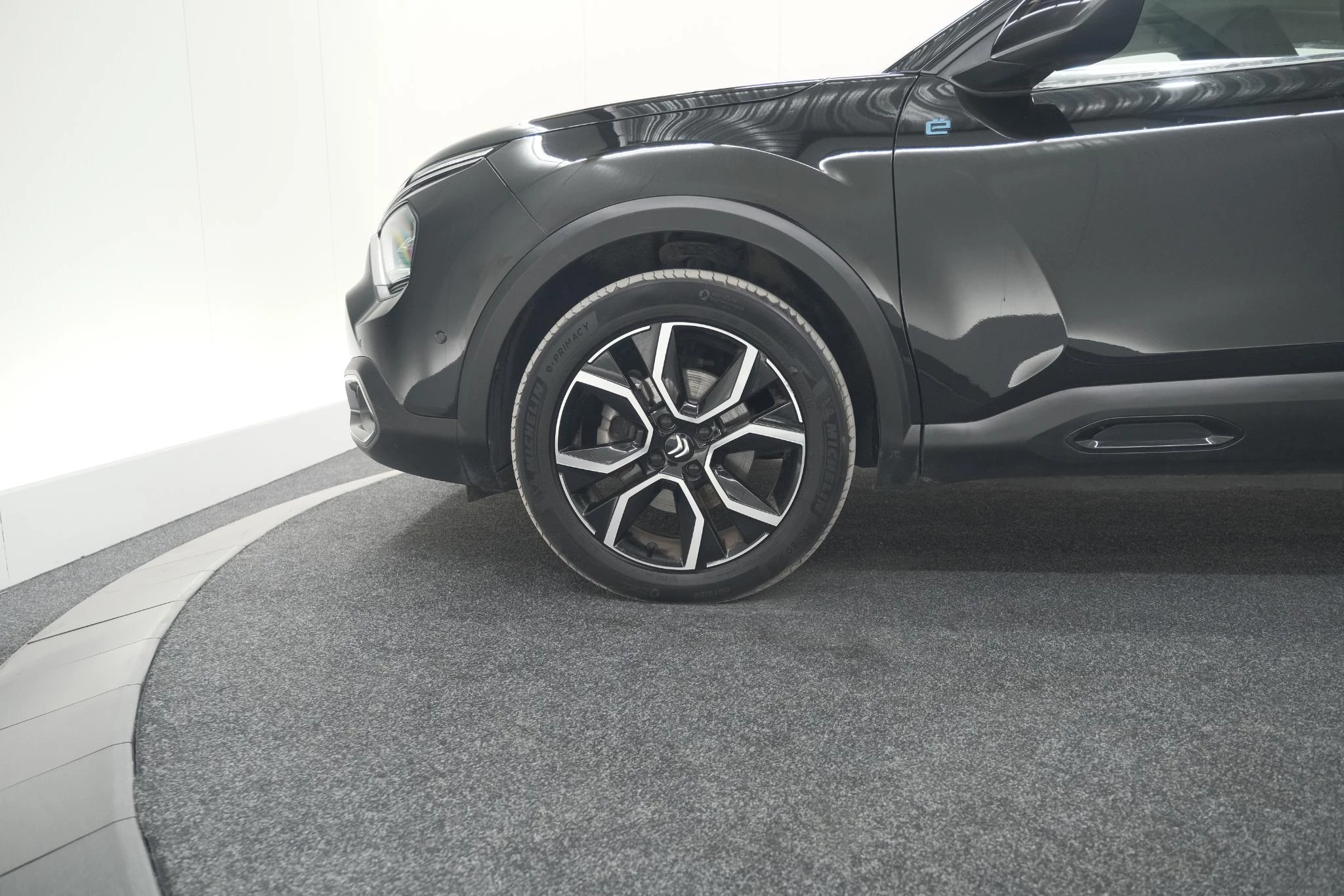 Hoofdafbeelding Citroën ë-C4