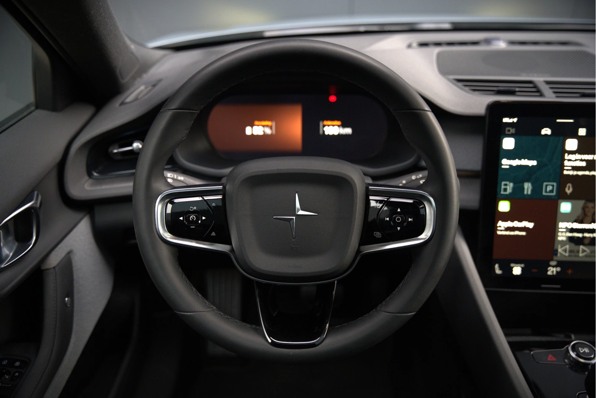 Hoofdafbeelding Polestar 2