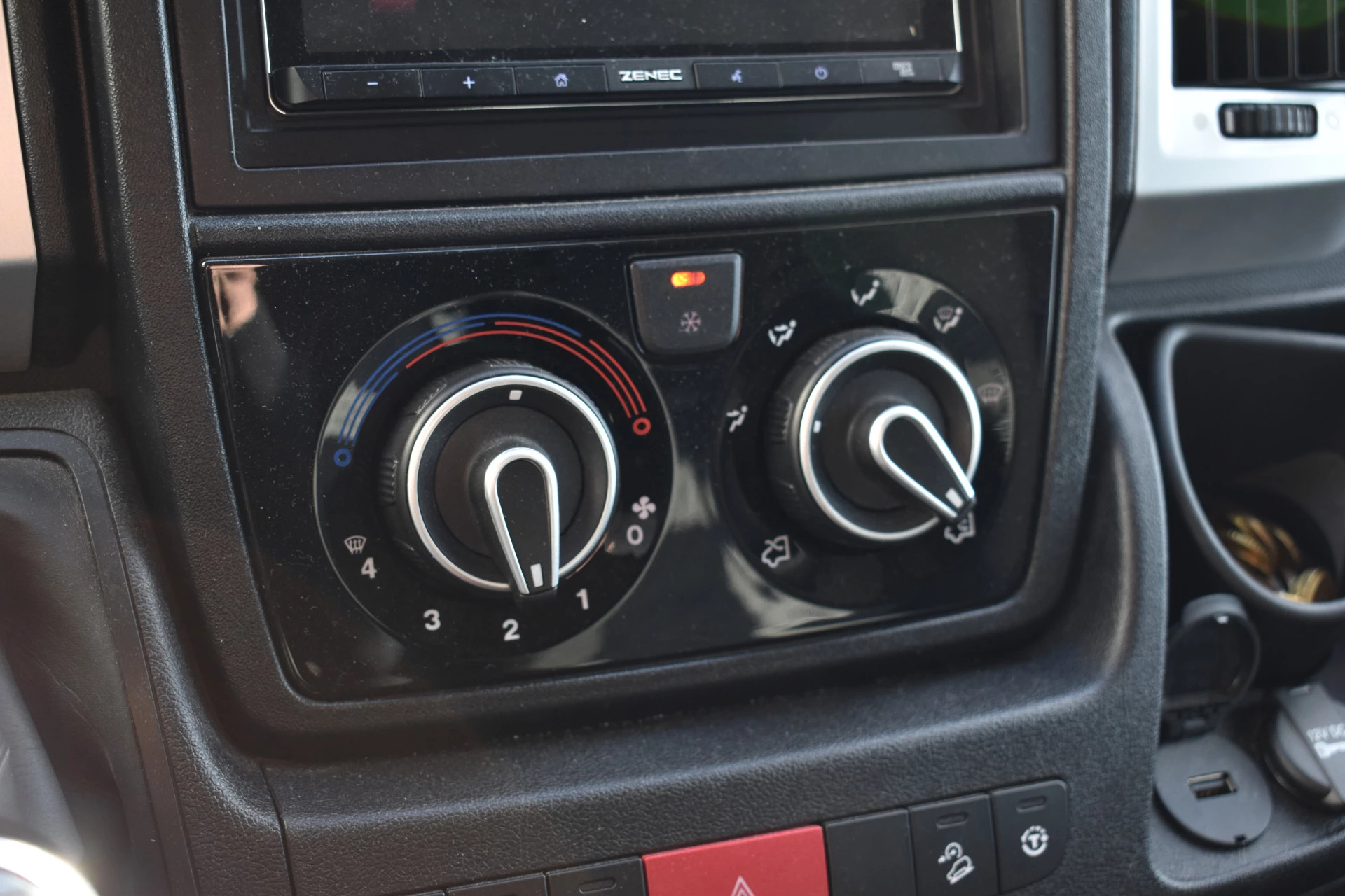 Hoofdafbeelding Adria MATRIX 670 SL