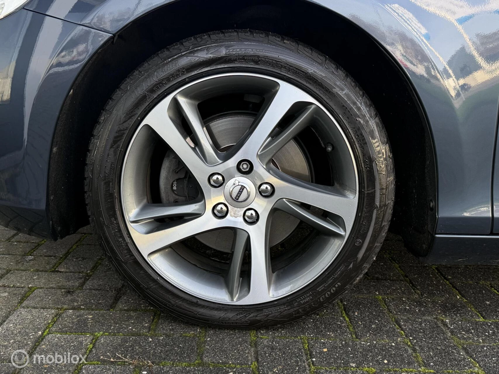 Hoofdafbeelding Volvo V40