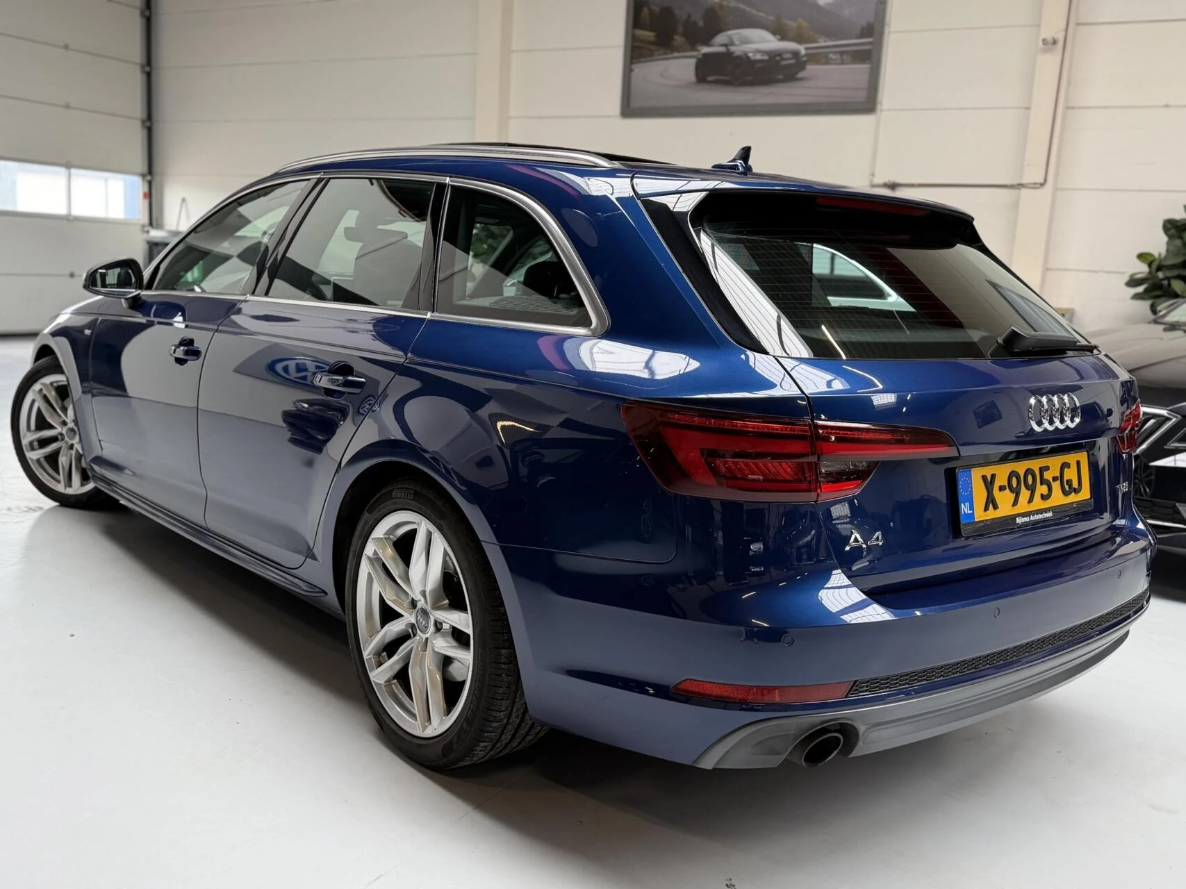 Hoofdafbeelding Audi A4