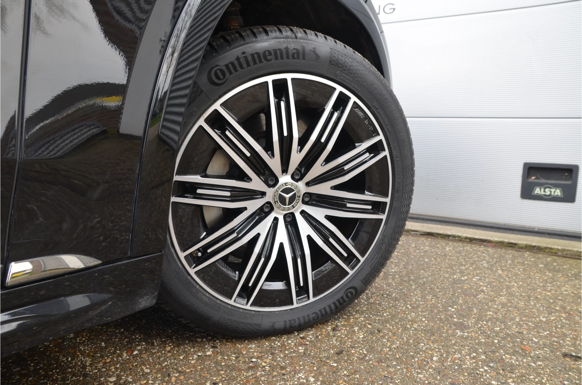 Hoofdafbeelding Mercedes-Benz EQS