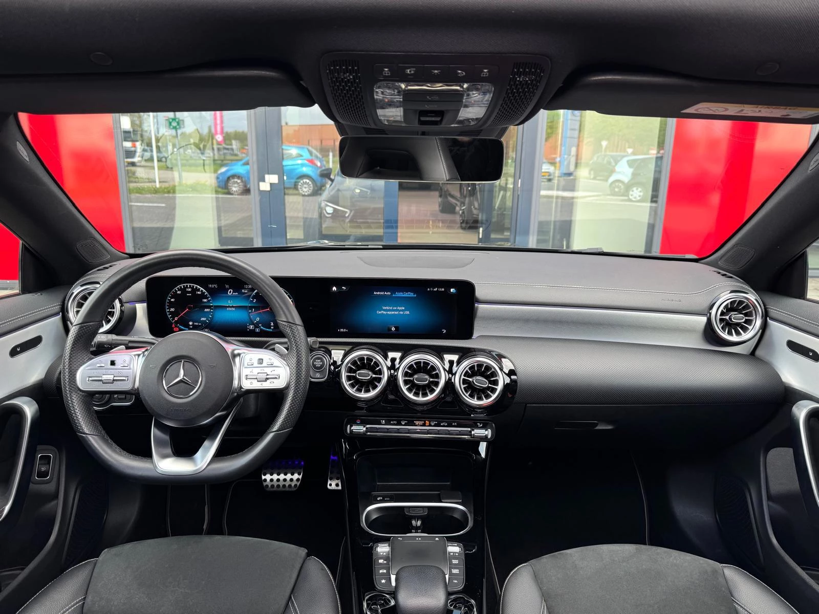 Hoofdafbeelding Mercedes-Benz CLA