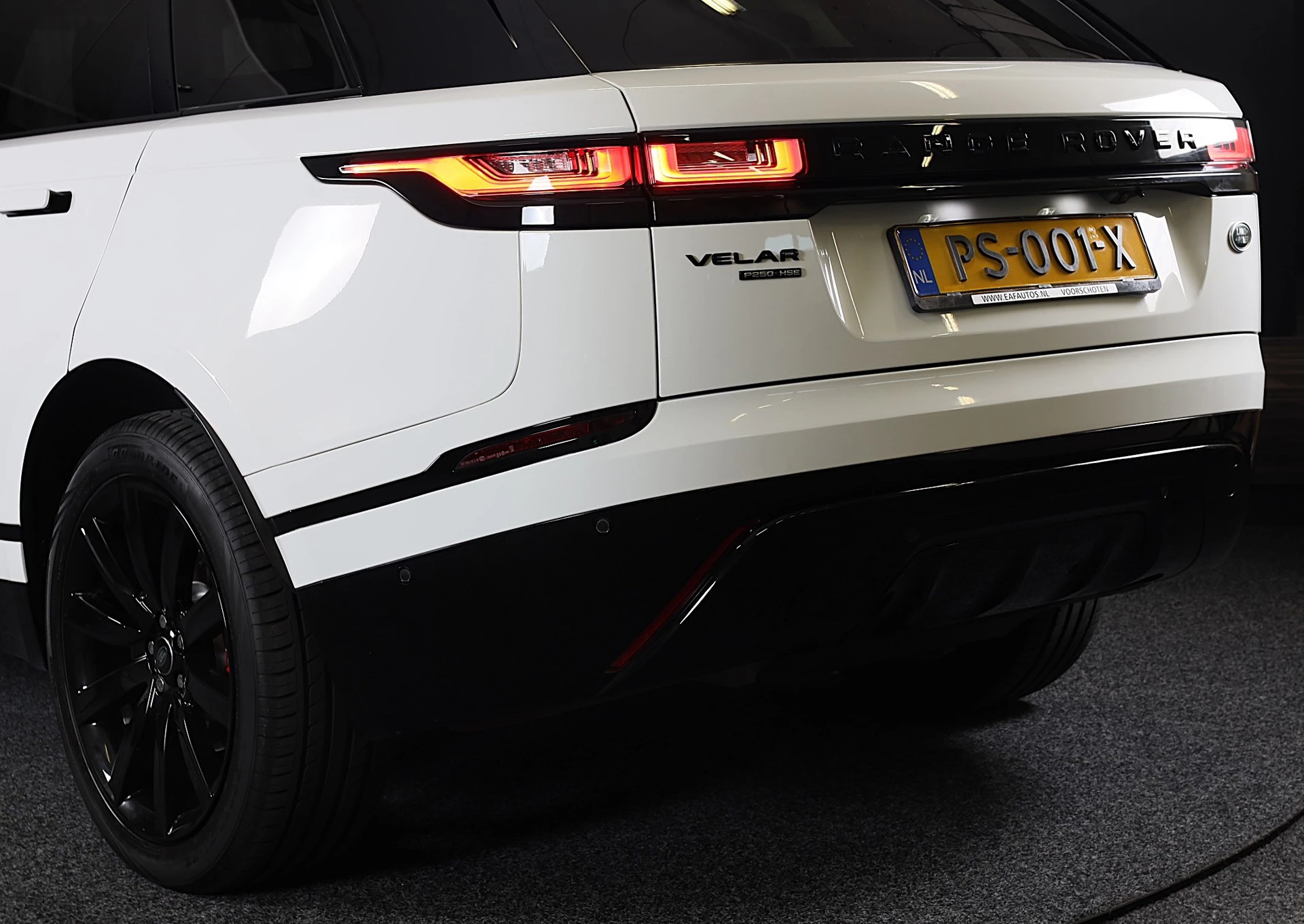 Hoofdafbeelding Land Rover Range Rover Velar