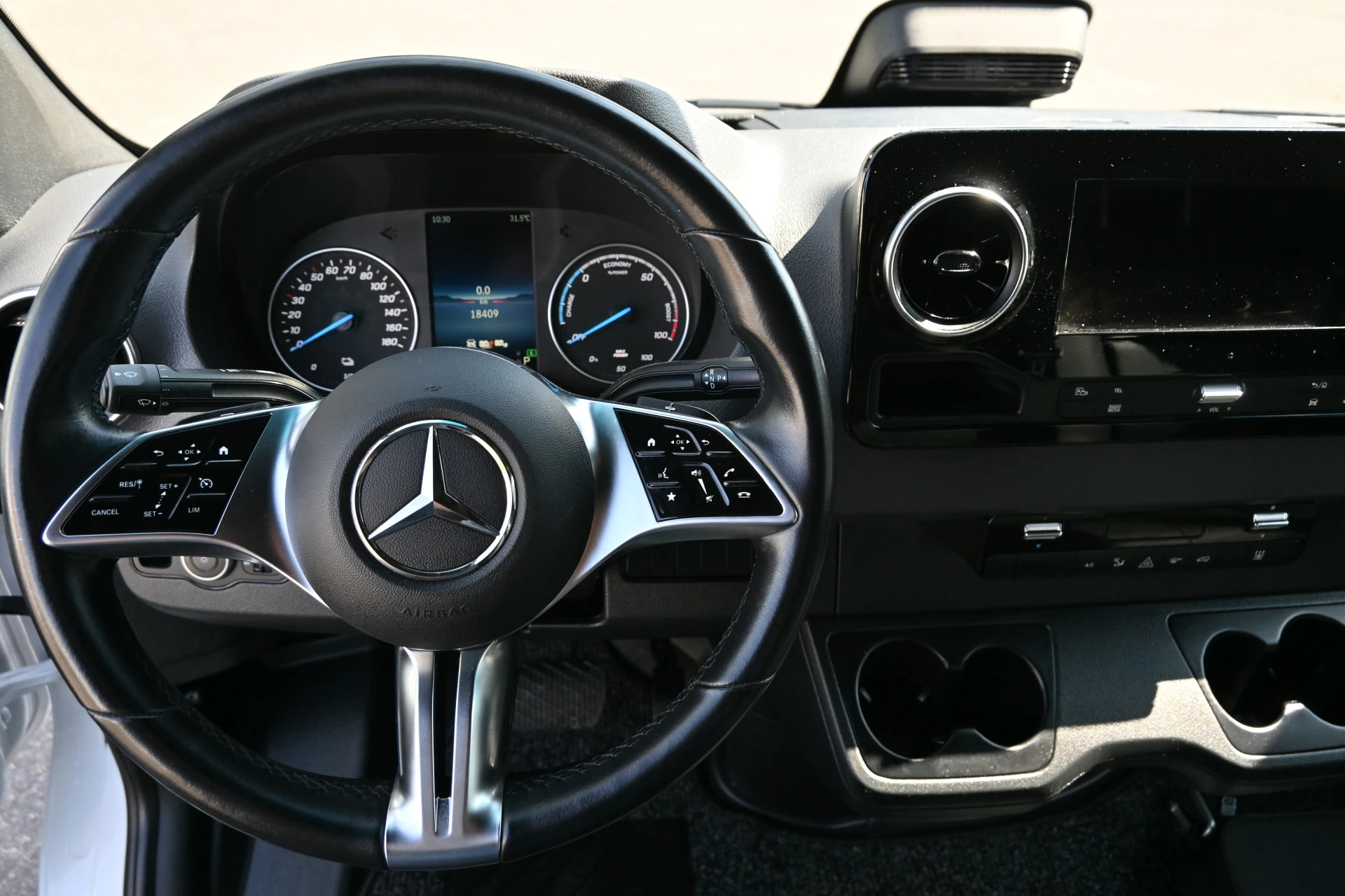 Hoofdafbeelding Mercedes-Benz eSprinter