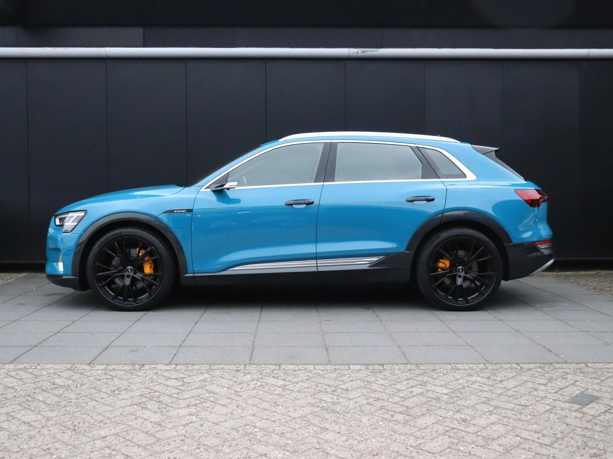 Hoofdafbeelding Audi e-tron
