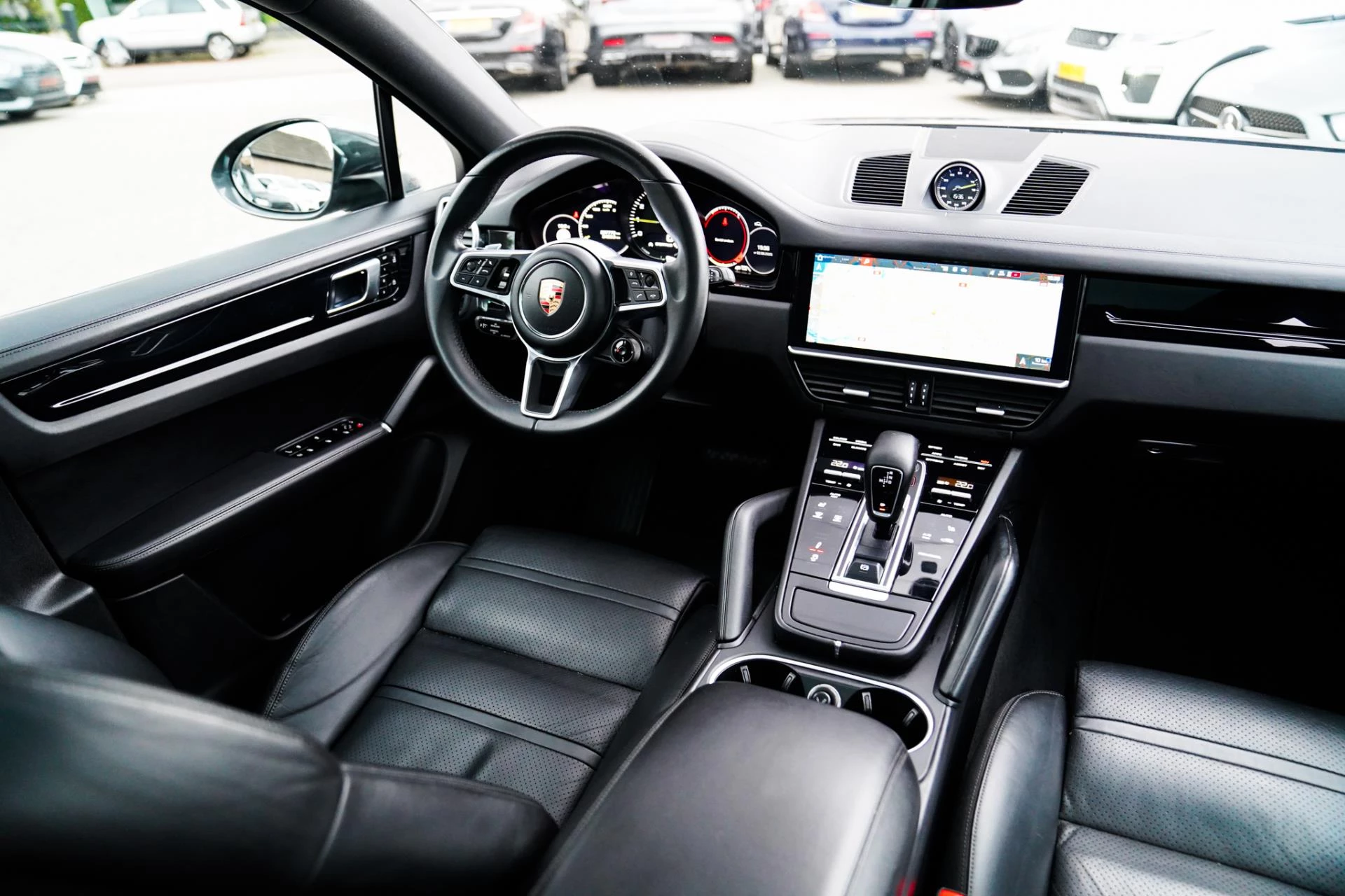 Hoofdafbeelding Porsche Cayenne