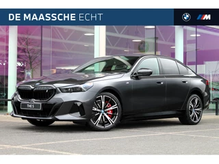 Hoofdafbeelding BMW i5 BMW i5 eDrive40 M Sport Automaat / Panoramadak / Trekhaak / Adaptieve LED / Parking Assistant Professional / Stoelventilatie / Comfort Access