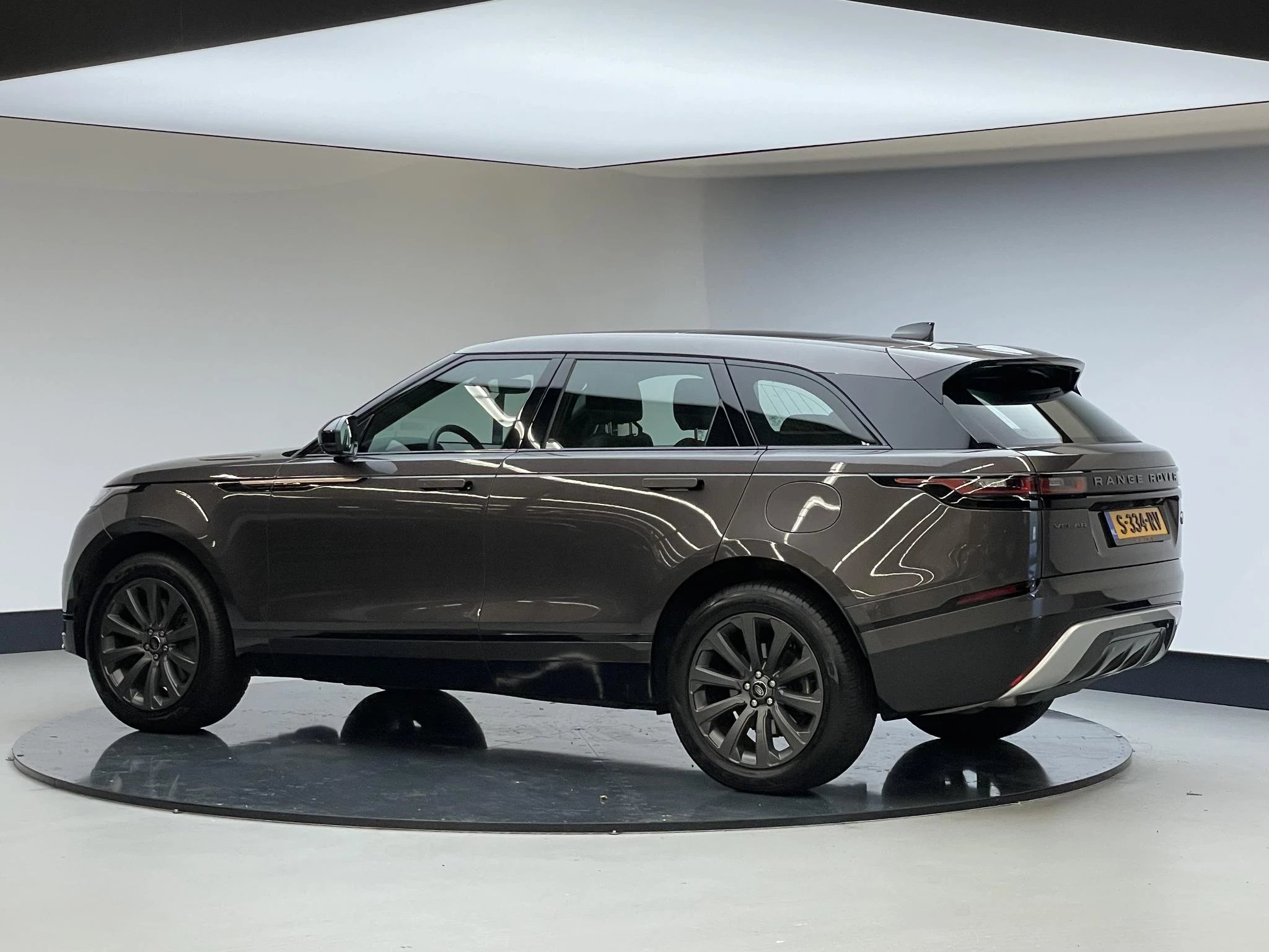 Hoofdafbeelding Land Rover Range Rover Velar