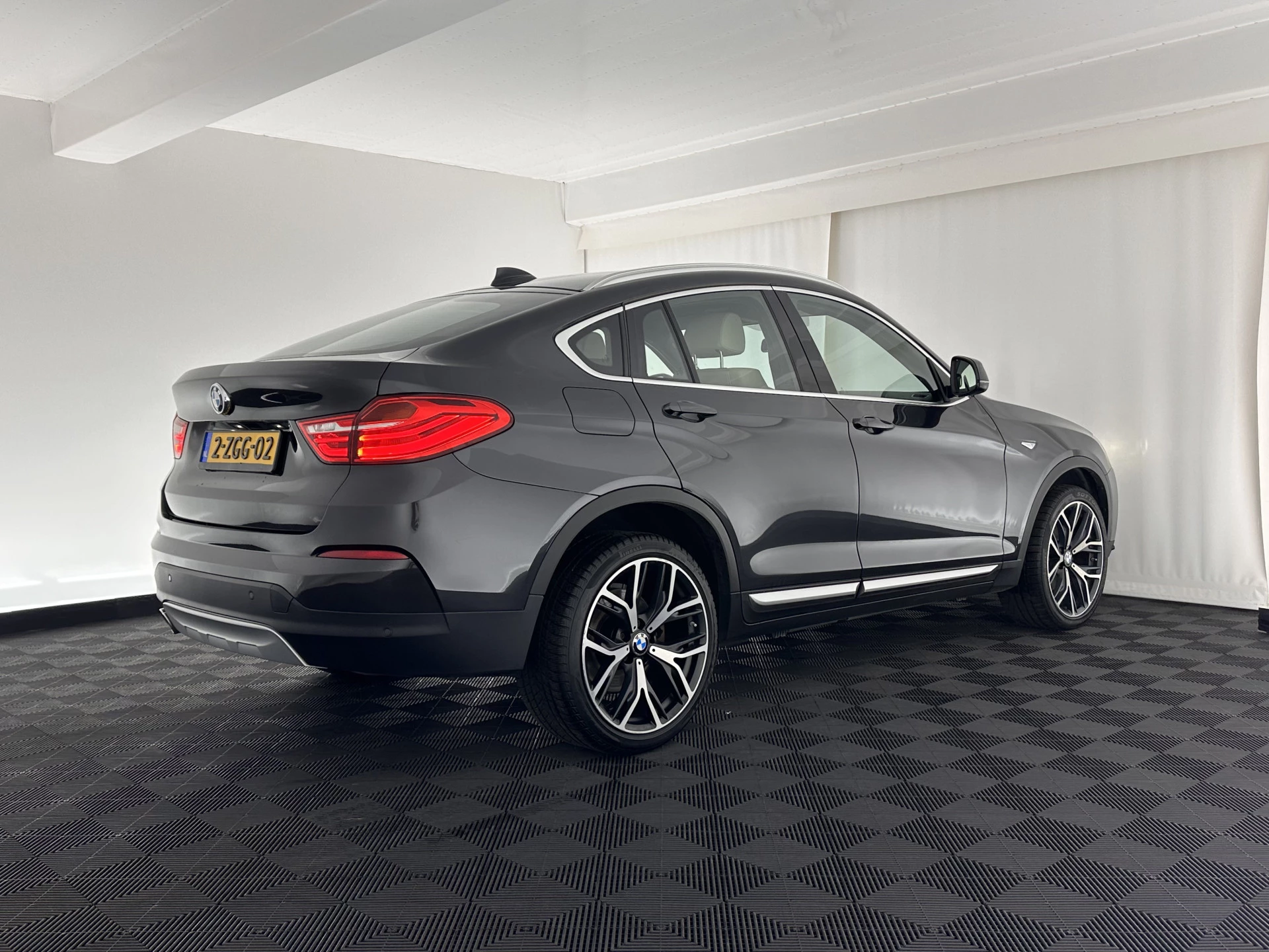 Hoofdafbeelding BMW X4