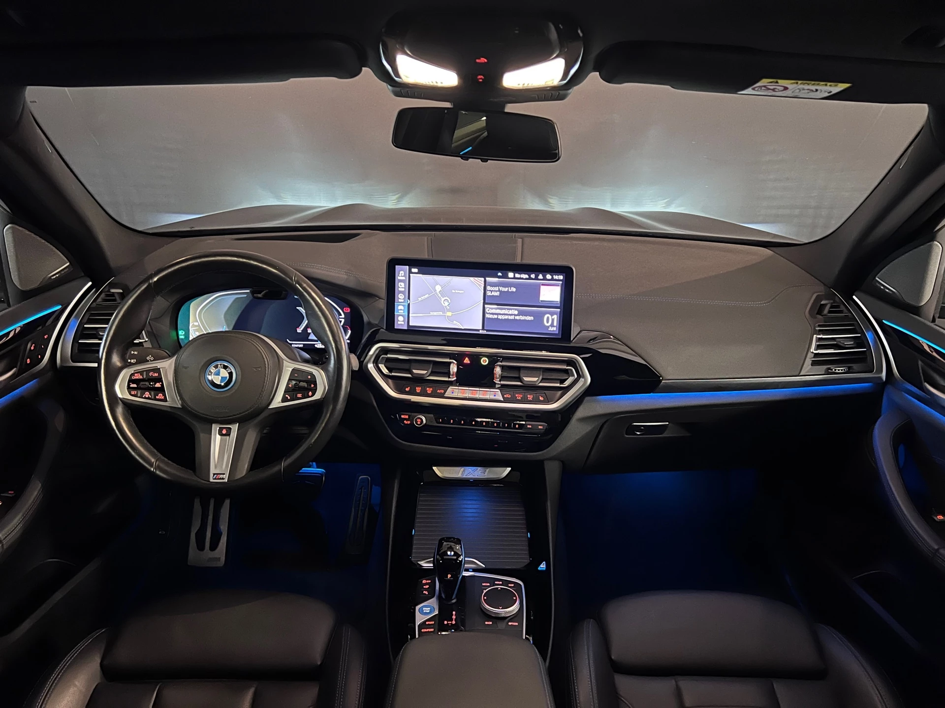 Hoofdafbeelding BMW iX3