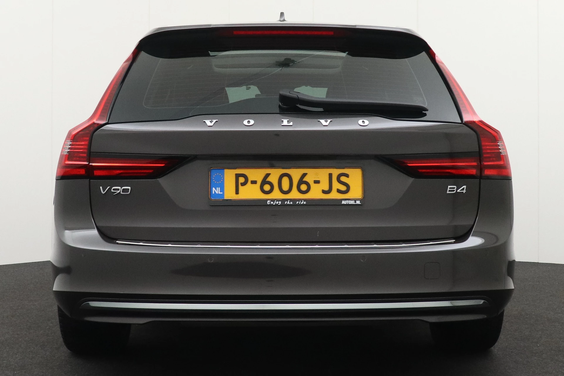 Hoofdafbeelding Volvo V90
