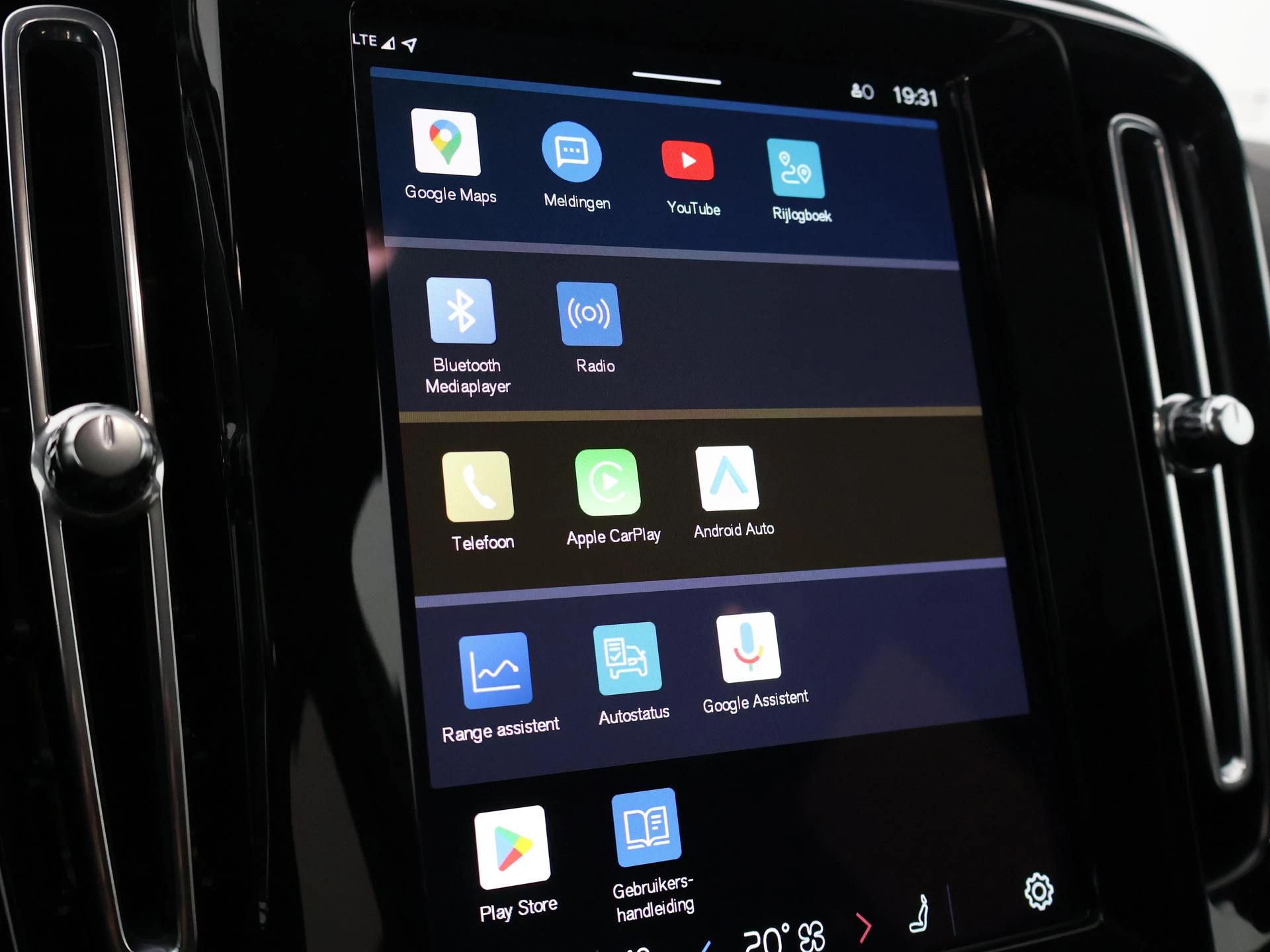 Hoofdafbeelding Volvo C40