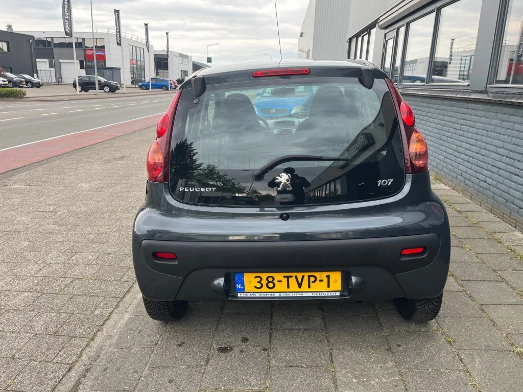 Hoofdafbeelding Peugeot 107