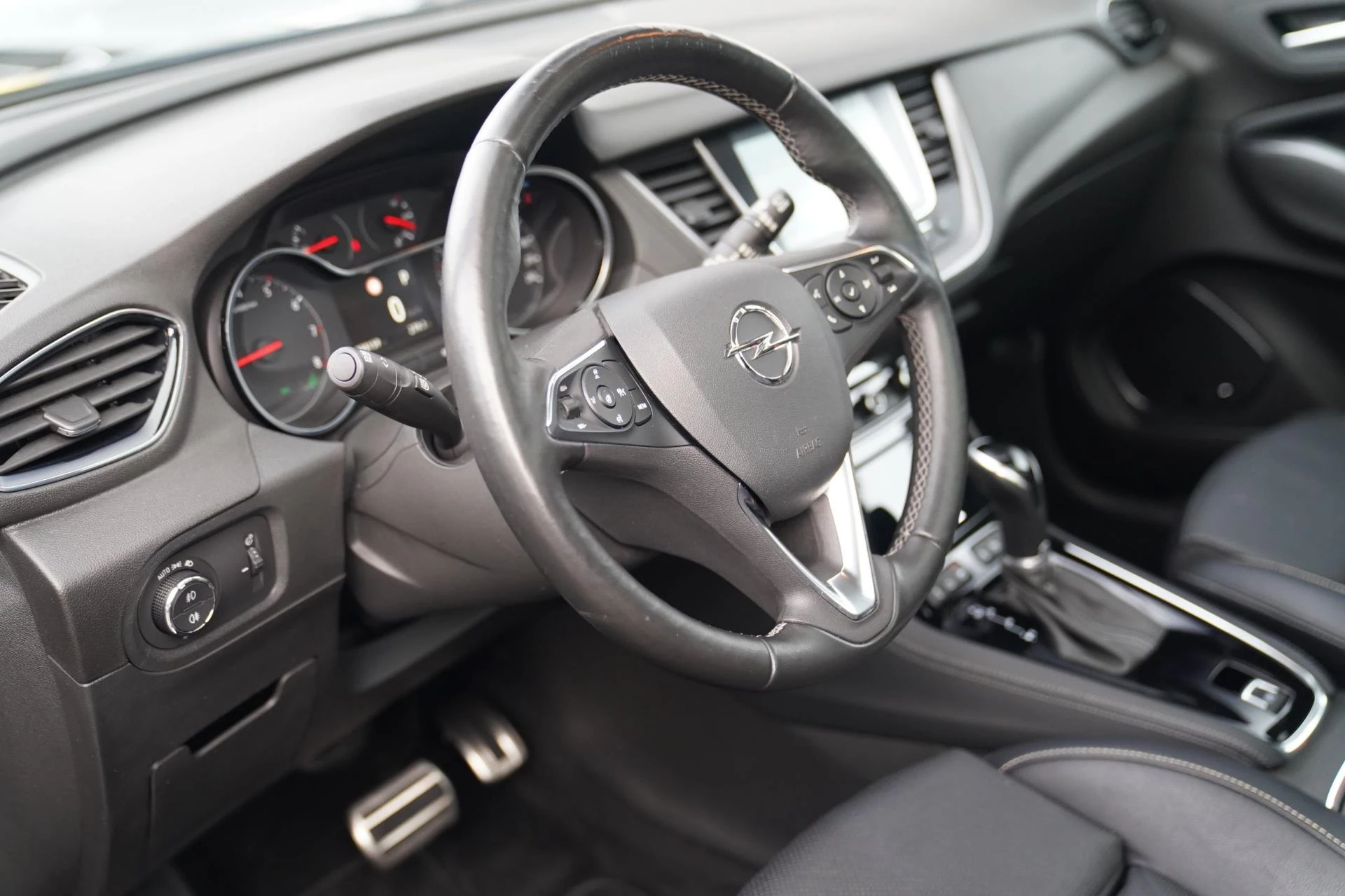 Hoofdafbeelding Opel Grandland X