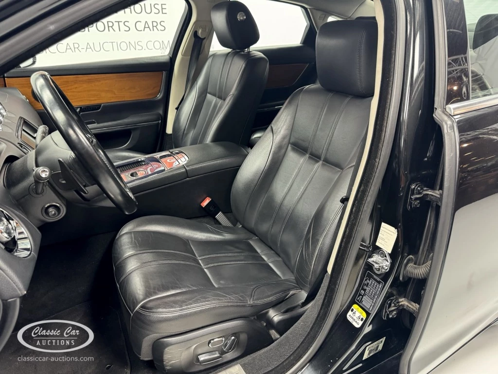 Hoofdafbeelding Jaguar XJ