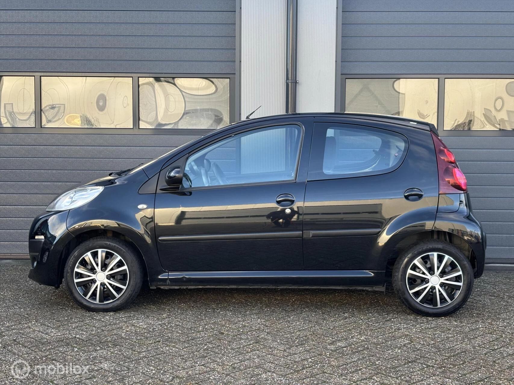Hoofdafbeelding Peugeot 107