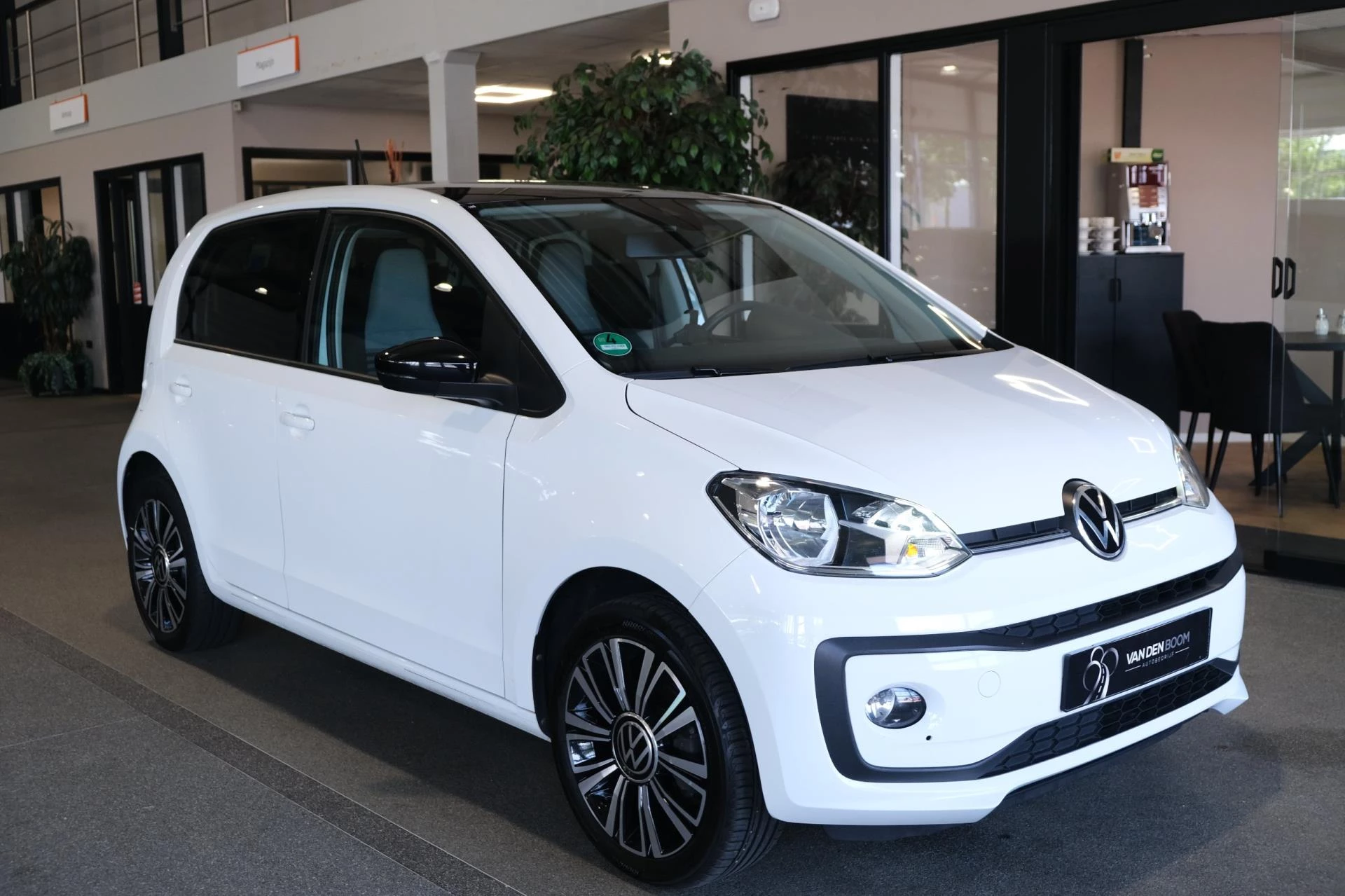 Hoofdafbeelding Volkswagen up!