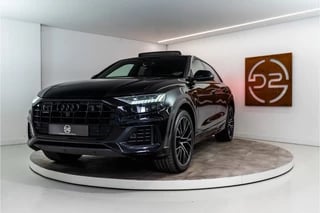 Audi Q8 55 TFSI E Quattro S-Edition 394PK | Pano | B&O | Lucht | 360 | VOL! 2 JAAR GARANTIE!