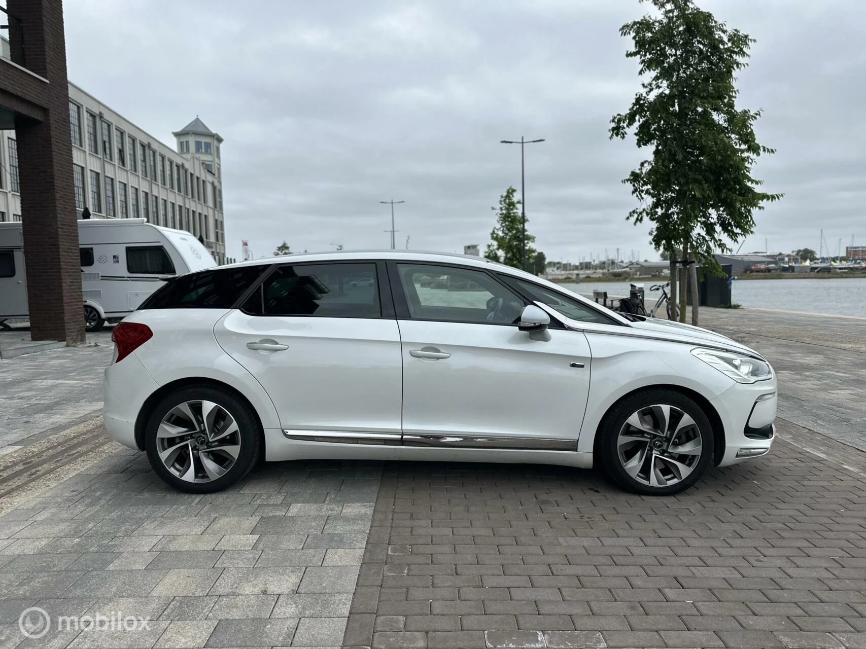 Hoofdafbeelding Citroën DS5