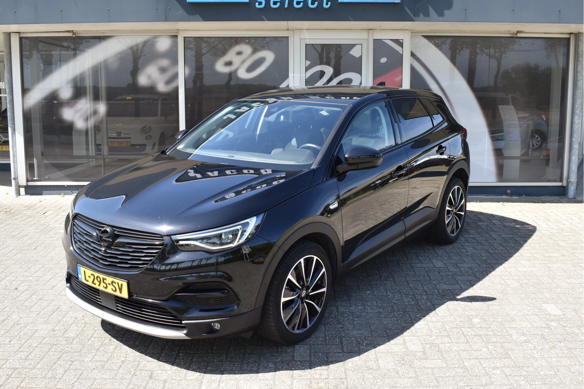 Hoofdafbeelding Opel Grandland X