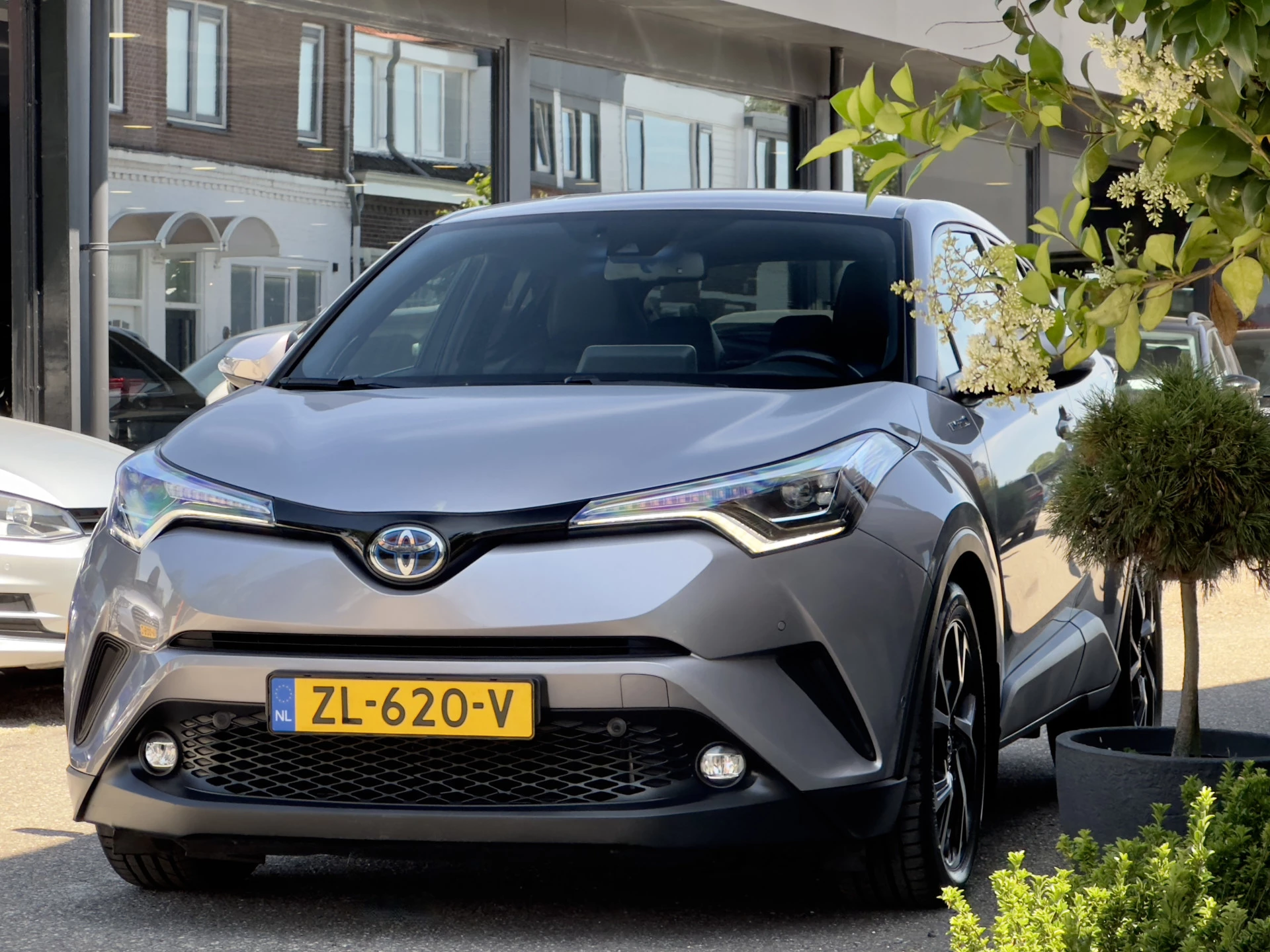 Hoofdafbeelding Toyota C-HR