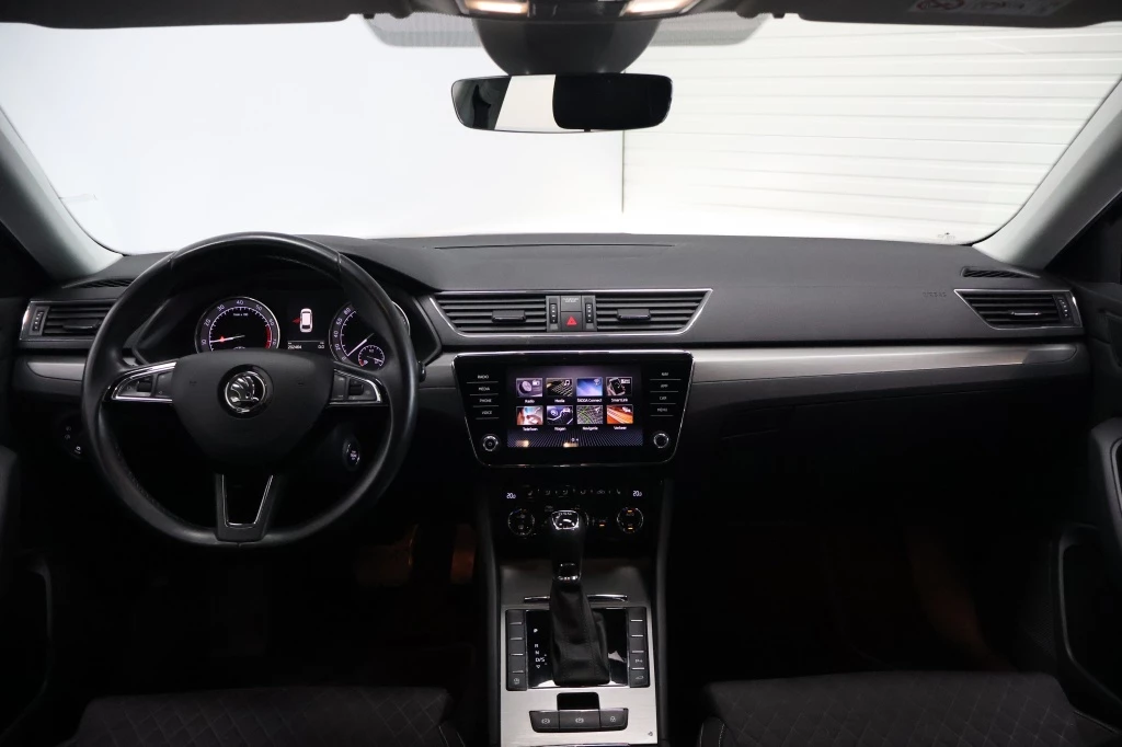 Hoofdafbeelding Škoda Superb