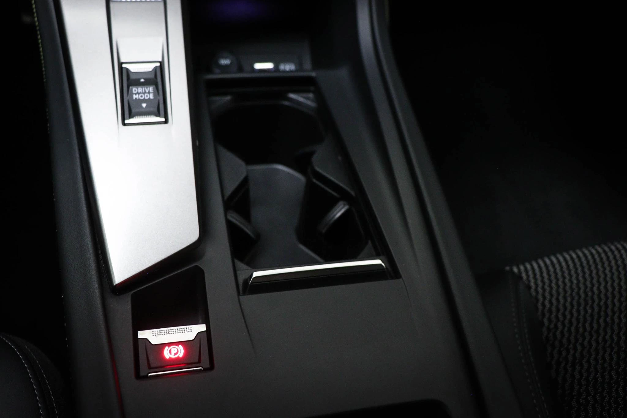 Hoofdafbeelding Peugeot 408