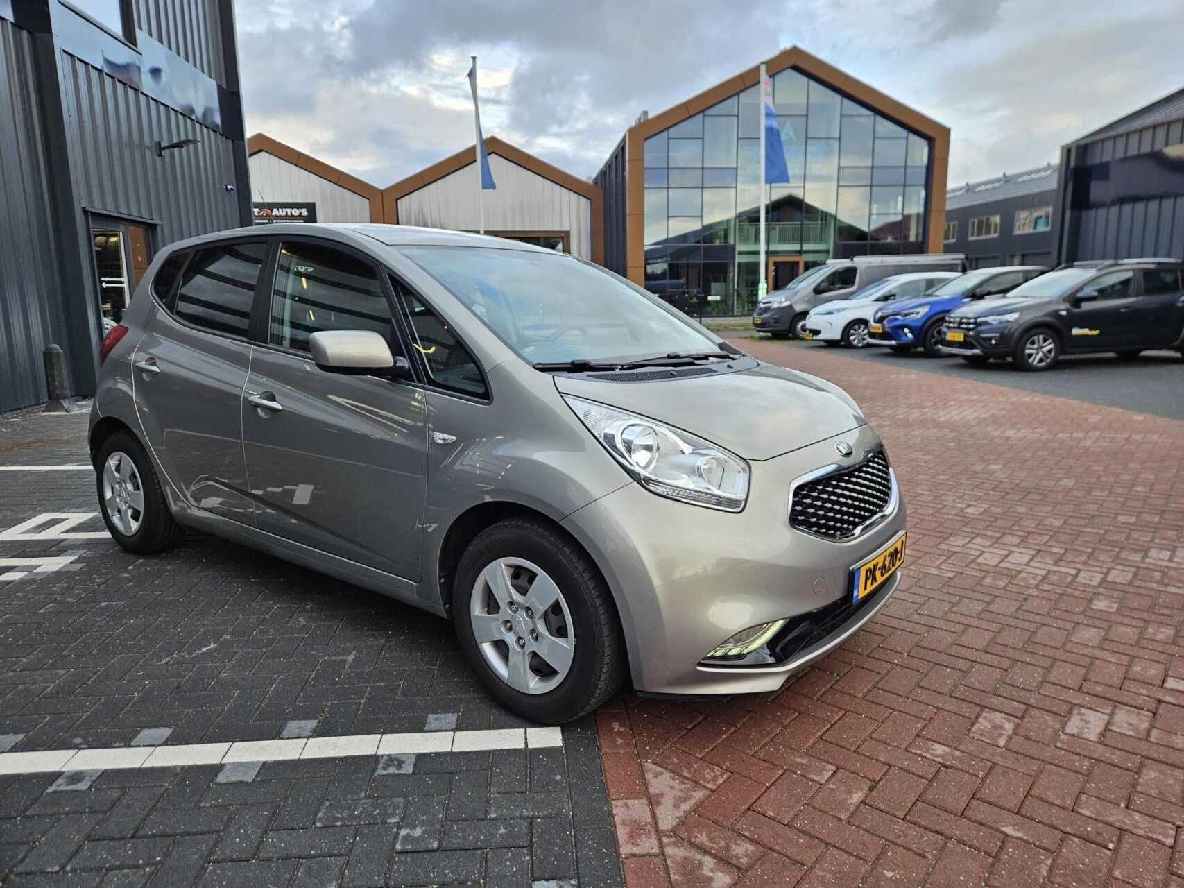 Hoofdafbeelding Kia Venga